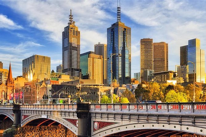 Melbourne Airport MEL Private Transfer to Melbourne in Luxury Van - Cancellation Policy and Refunds