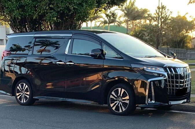 Melbourne Airport Private Transfer to City by premium vehicle - Pricing and Value