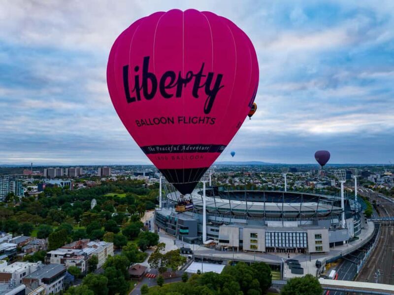 Melbourne: Balloon Flight at Sunrise with Breakfast - Melbourne: Balloon Flight at Sunrise with Breakfast - An Authentic and Scenic Adventure