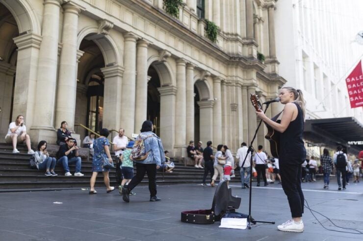 Melbourne: Birrarung Marr to Hamer Hall and CBD Audio Guide - Tour Overview