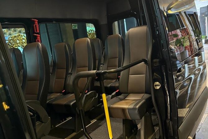 Melbourne CBD Hotel to Airport Private Minibus Transfer - Viator Help Center