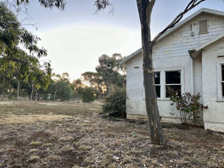 Melbourne: Eynesbury Homestead Dinner & Ghost Tour - Experience Highlights