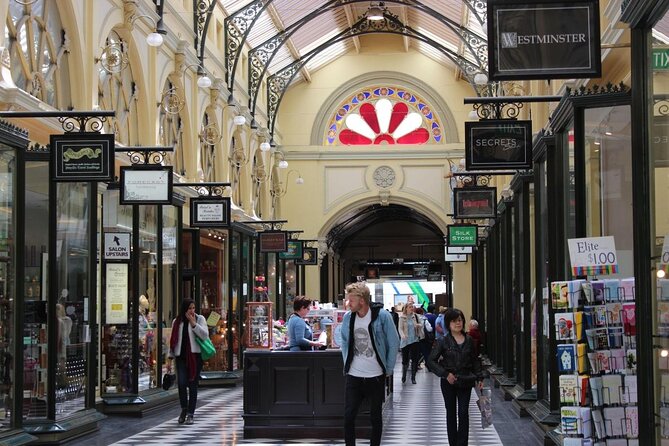 Melbourne Food and Sightseeing Tour With Eureka Skydeck Visit - Laneway Cafes and Coffee Culture