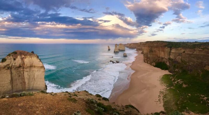 Melbourne: Great Ocean Road & Iconic Coastal Views Day Tour - Discovering the Scenic Highlights of the Great Ocean Road