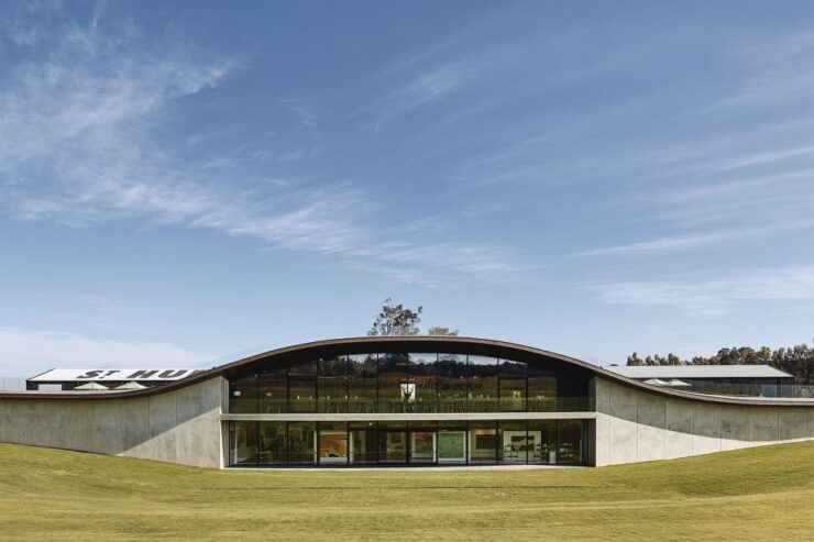 Melbourne: Helicopter, Wine Tasting & Lunch in Yarra Valley - Experience Highlights
