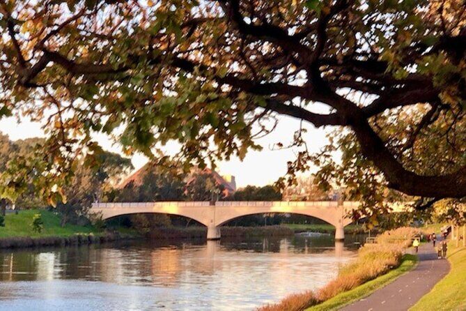 Melbourne Landmark City Tour. Your day Your way Your private tour - Why the Price Offers Good Value