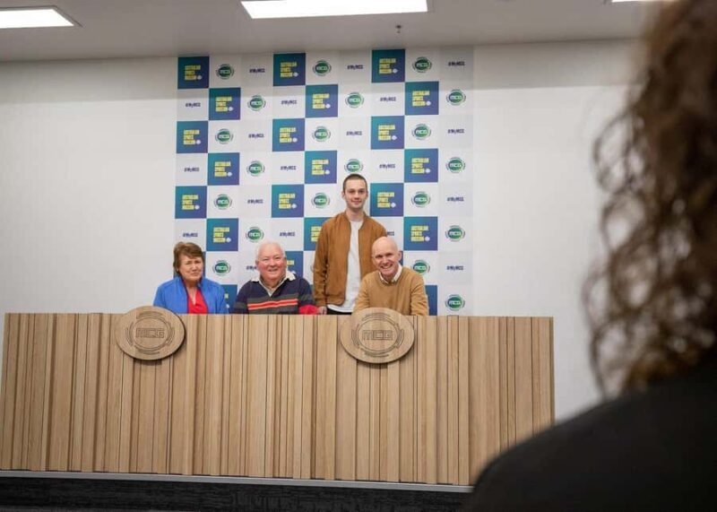 Melbourne MCG Tour: Australian Football Experience - FAQ