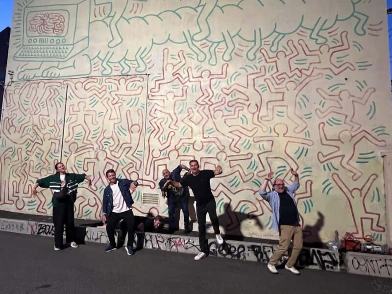 Melbourne Music Venue Pub Crawl with History + 2 Free Drinks - Good To Know