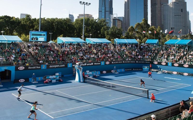 Melbourne Park Tennis Sporting Experience - Who will get the most from this tour?