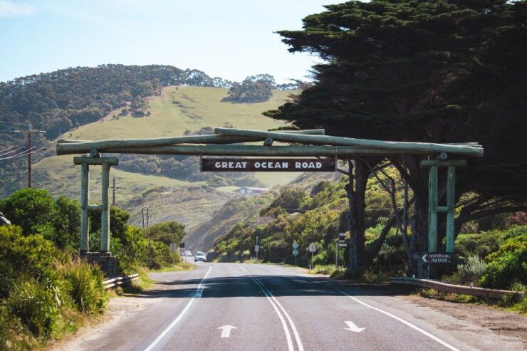 Melbourne: Private Great Ocean Road Day Tour With Lunch! - Booking Details