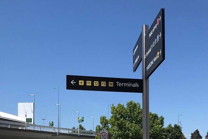 Melbourne Private Transfer: CBD/City Hotel to Melbourne Airport - Pricing and Terms