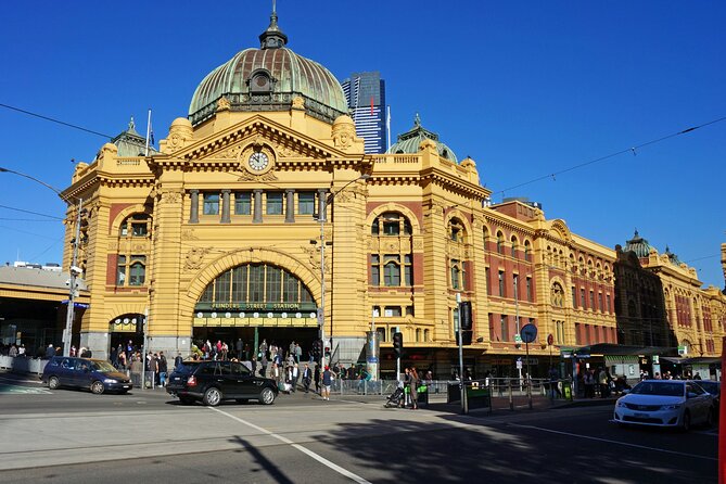 Melbourne Scavenger Hunt and Best Landmarks Self-Guided Tour - Food and Drink Offerings