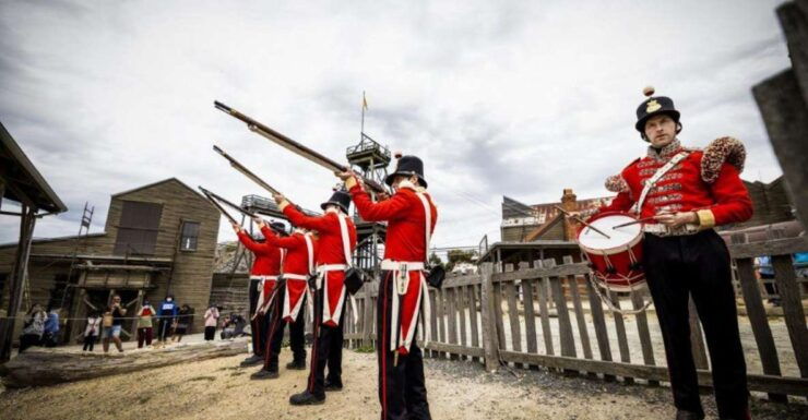 Melbourne: Sovereign Hill, Eureka Centre & Melbourne Skydeck - Booking Details