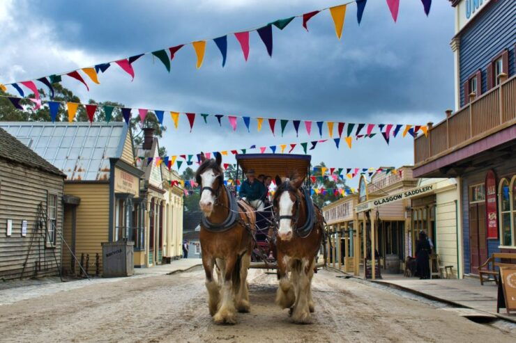Melbourne: Sovereign Hill, Eureka Centre & Melbourne Skydeck - Ballarat Botanical Gardens