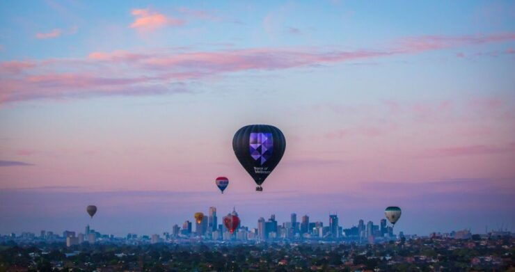 Melbourne: Sunrise Hot Air Balloon Experience - Experience Highlights
