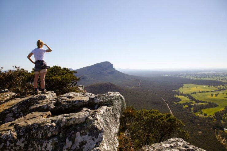 Melbourne to Adelaide: 3-Day Great Ocean Road Grampian Tour - Tour Itinerary
