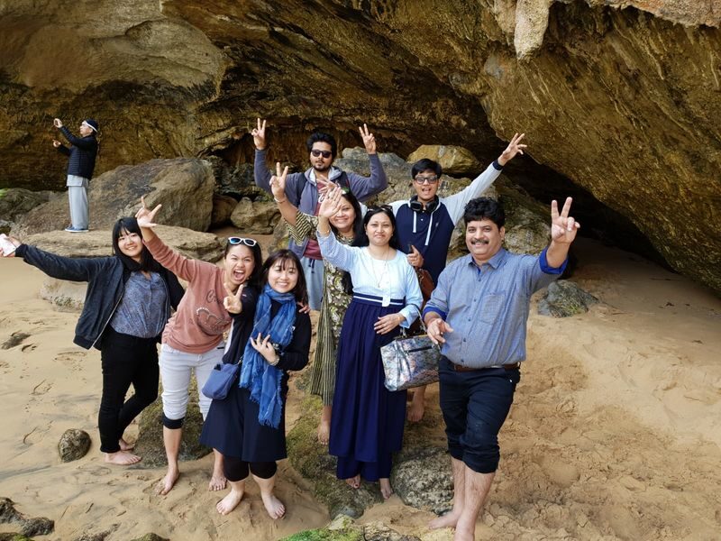 Melbourne Twelve Apostles & Loch Ard Gorge Private Tour - What private means, and what it does not tell you
