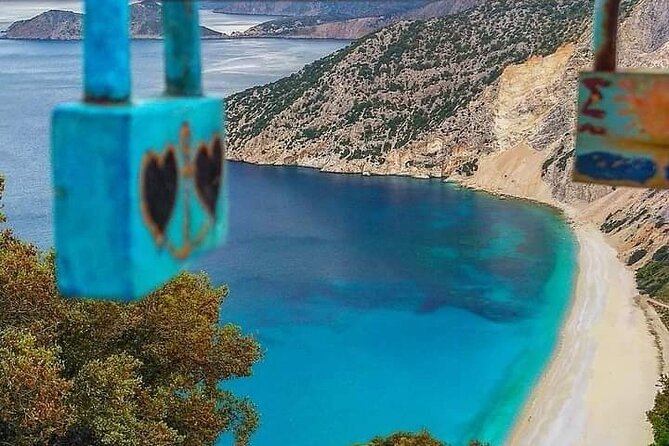 Melissani Lake-Drogarati Cave-Myrtos Photo Stop - The Sum Up