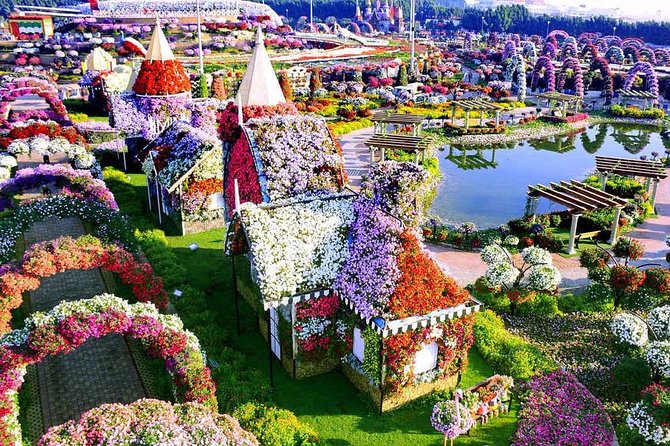 Memorable Evening at Dubai Global Village With Dubai Miracle Garden Visit !! - Common Questions