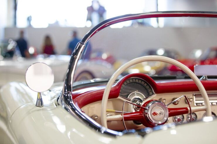 Memphis: Entry Ticket to the Edge Motor Museum - Experience Highlights