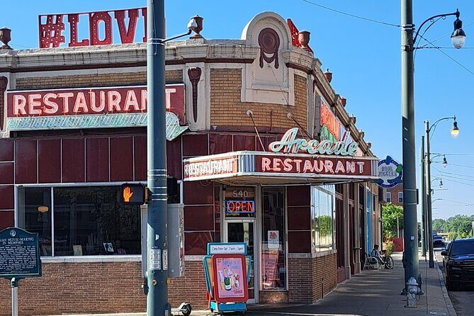 Memphis in Your Pocket: A 90-Minute Beale Street Mystery Walk - Exploring Memphis with a Twist
