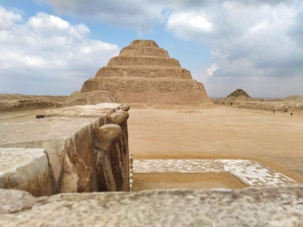 Memphis, Saqqara and Dahshur Day Tour From Cairo - Visiting the Dahshur Pyramids