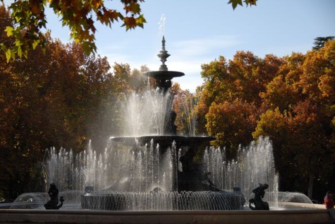 Mendoza: Half-Day Sightseeing City Tour - Reservation Info
