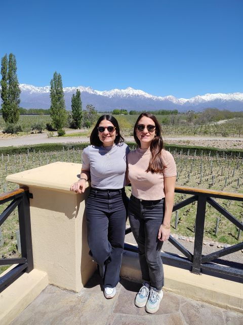 Mendoza's Top Wineries: Private Tour, Tastings, and Lunch - Inclusions Provided