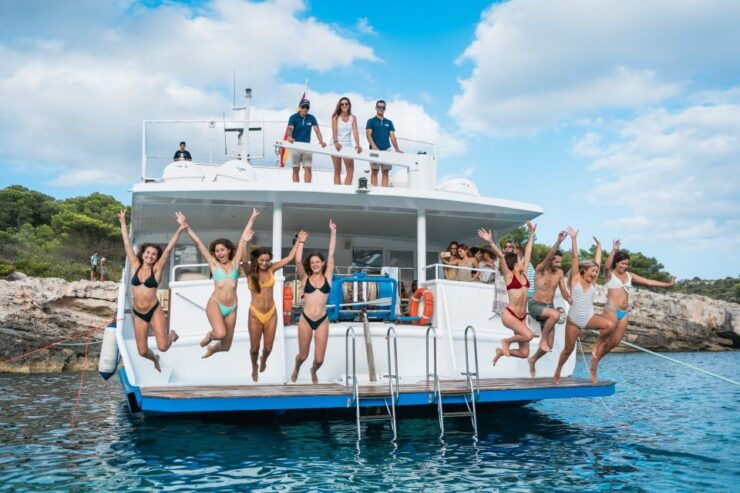 Menorca: Half Day Beach Exploration Boat Trip - Experience Highlights