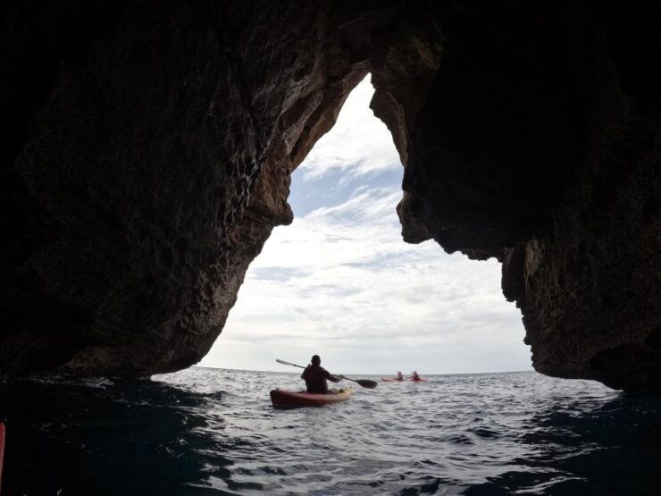 MENORCA: Kayak Cave Route + Photo Session. - Activity Description