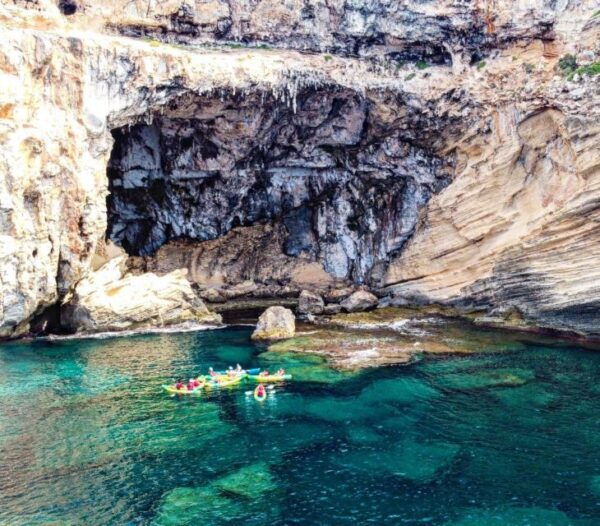 MENORCA: Kayak Cave Route + Photo Session. - Frequently Asked Questions