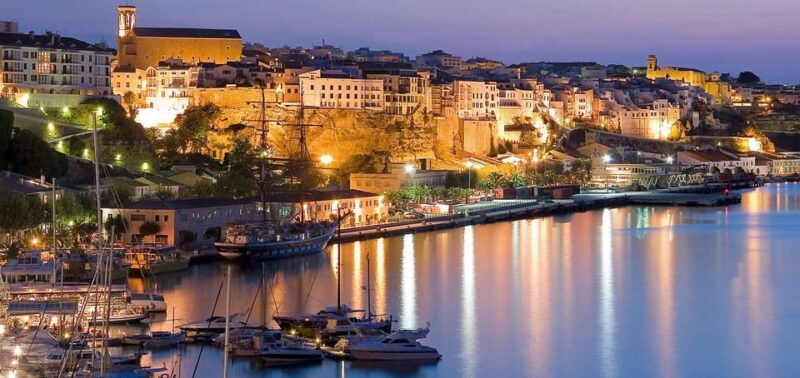 Menorca: Mahon Guided Walking Tour With History & Tastings - Good To Know
