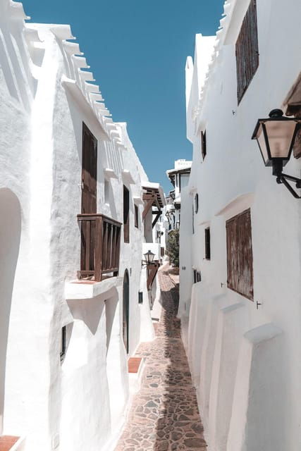 Menorca: Minibus Tour With Wine and Cheese Tasting - Indulge in Local Gastronomy