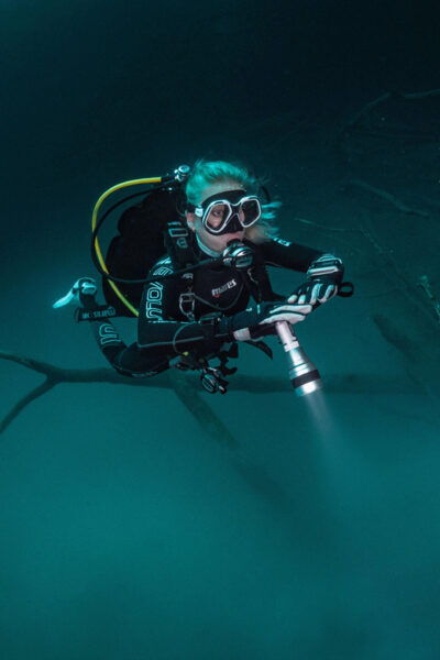 Menorca: Night Dive (Certified Divers) - Preparing for the Dive