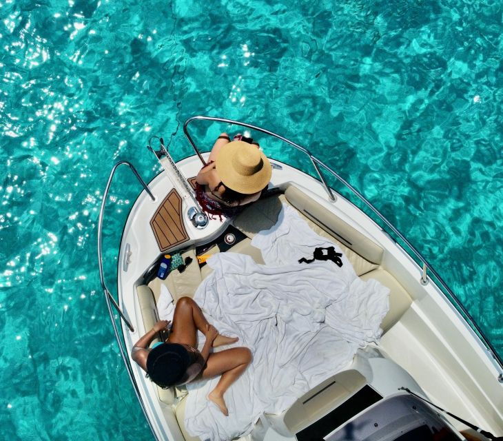 Menorca: Private Boat Excursion - Included Amenities