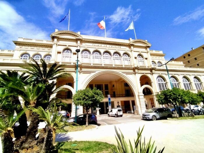 Menton: Citrus Farm, Old-Town & Botanic Full Day Tour - Frequently Asked Questions