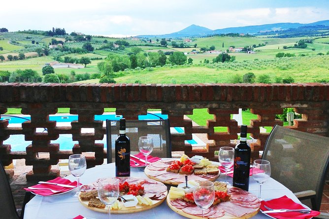 Menu With a “View” in the Enchantment of the Tuscan Hills - Menu and Dining Experience