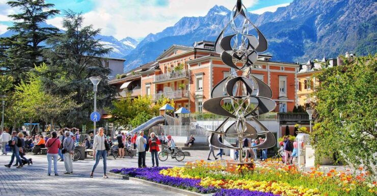 Merano Private Guided Walking Tour - Medieval to Habsburg Paths