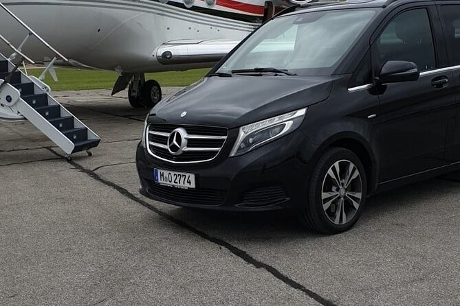 Mercedes Benz V-Class Airport Transfers - Pricing and Booking
