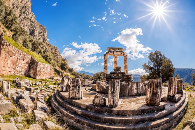 Mercedes Private Tour to Delphi - Thermopylae 9 Hours - Inclusions and Services