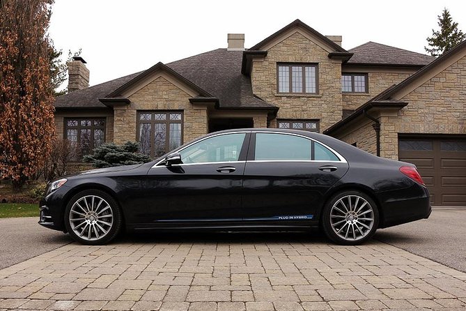 Mercedes S-Class Car Melbourne Airport To CBD - Reliable and Professional Service for Airport Transportation