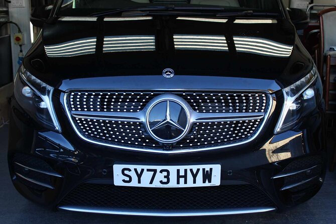 Mercedes V Class Tour to Balmoral Castle - Good To Know