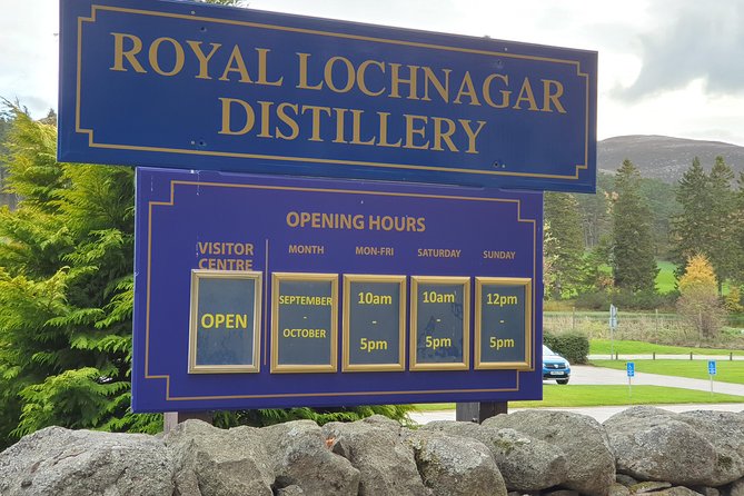 Mercedes V Class Tour to Balmoral Castle - Royal Connections at Balmoral Castle