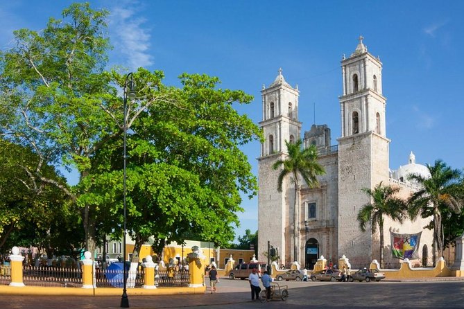 Merida Airport Private Shuttle With WIFI - Shuttle Service Overview