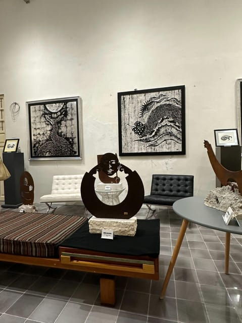 Mérida: an Immersive Experience Visiting Artists' Studios. - Customizing the Art Experience