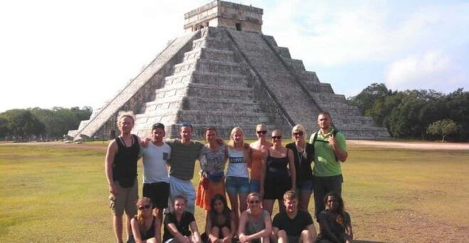 Merida: Chichen Itza, Izamal, and Cenote Day Trip - Exploring Chichen Itza