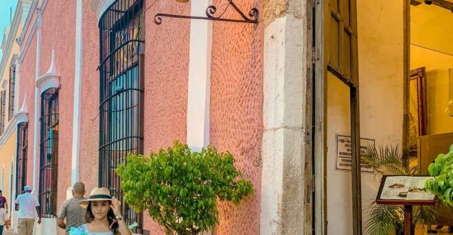 Merida: Chichen Itza, Izamal, and Valladolid Day Trip - Relaxing at Xcajum Cenote