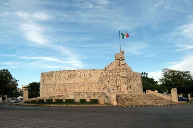 Mérida: City Highlights Guided Walking Tour With Pickup - Pickup Service and Cancellation Policy