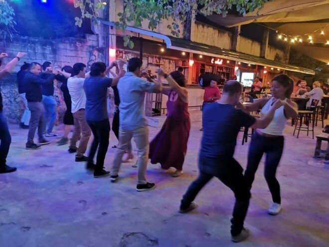 Merida: Salsa Dance Experience With a Local - Social and Cultural Interaction