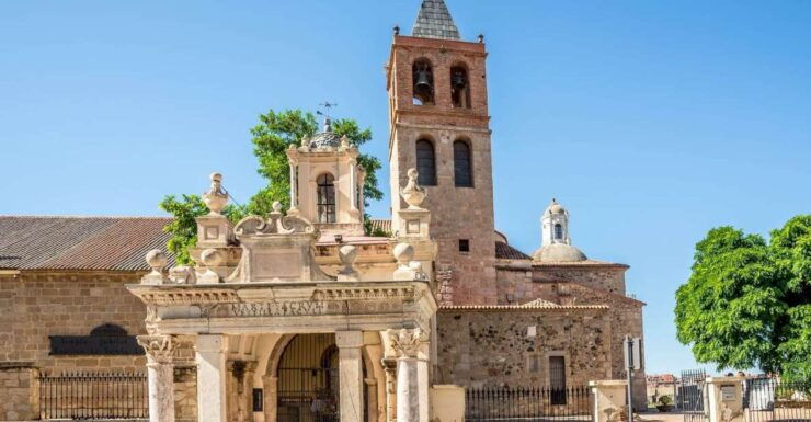 Mérida: Self-Guided Audio City Tour - Booking Details and Flexibility